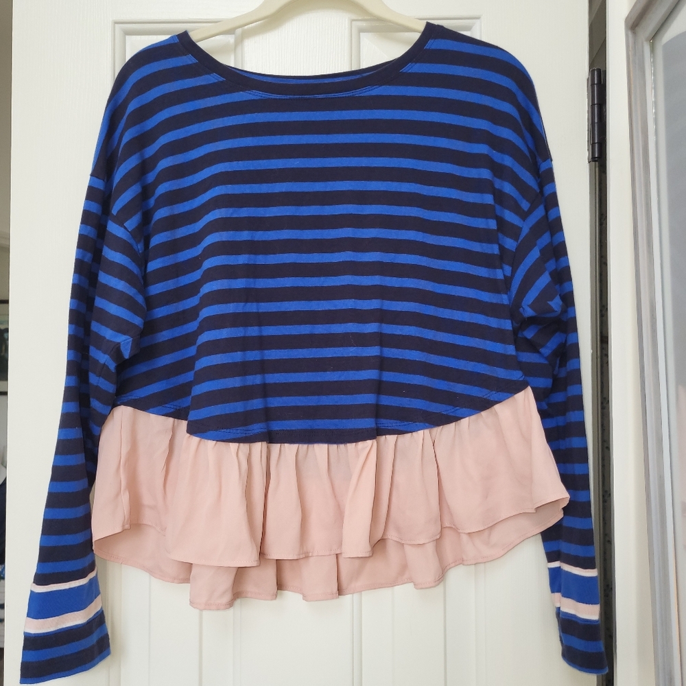 Deletta sweatshirt top